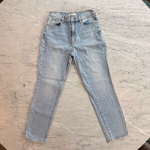 PACSUN Stretch Icon Mom Jeans Sz 26 Light Wash